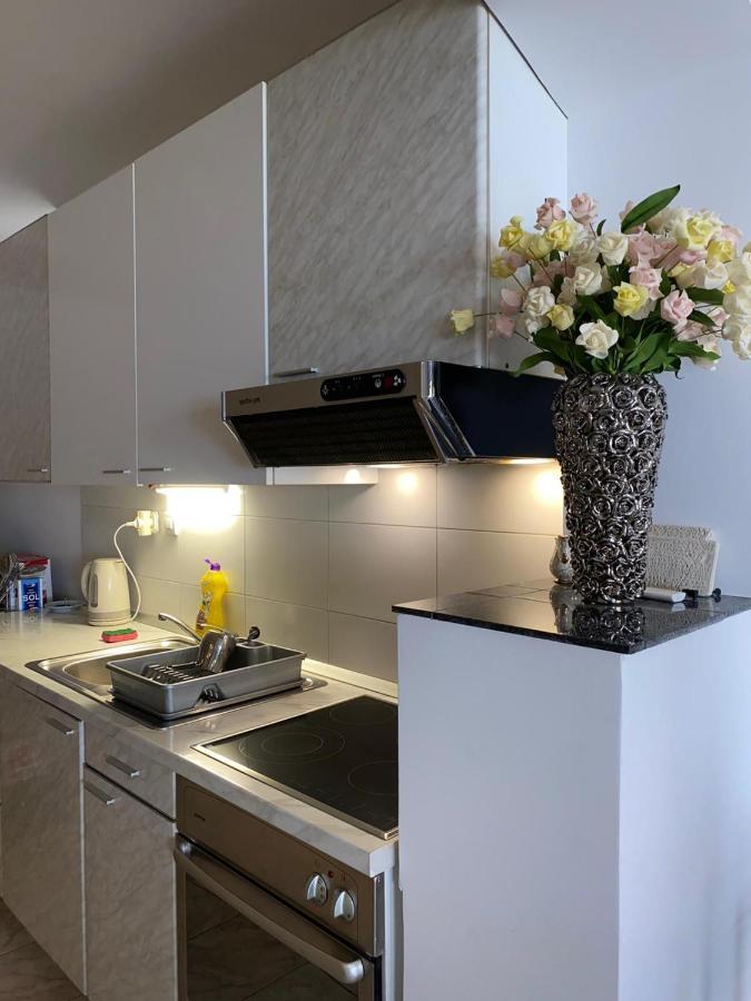 Beach Apartments Mika 로크바 로고즈니차 외부 사진