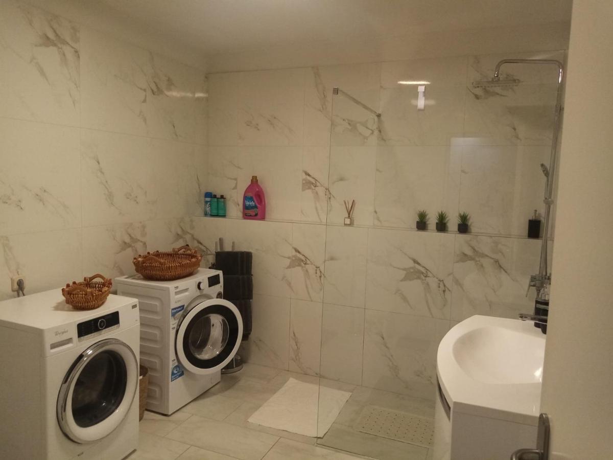 Beach Apartments Mika 로크바 로고즈니차 외부 사진