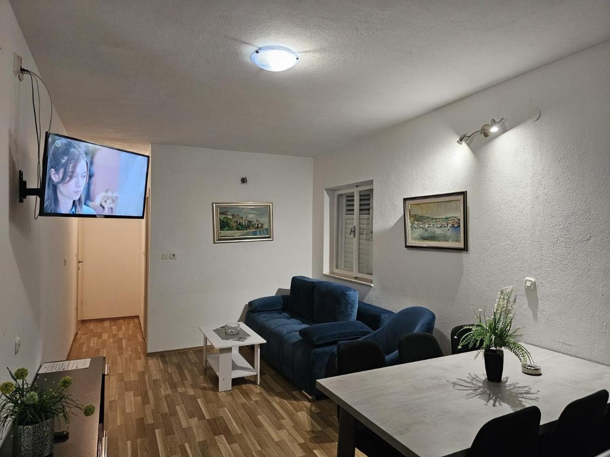 Beach Apartments Mika 로크바 로고즈니차 외부 사진