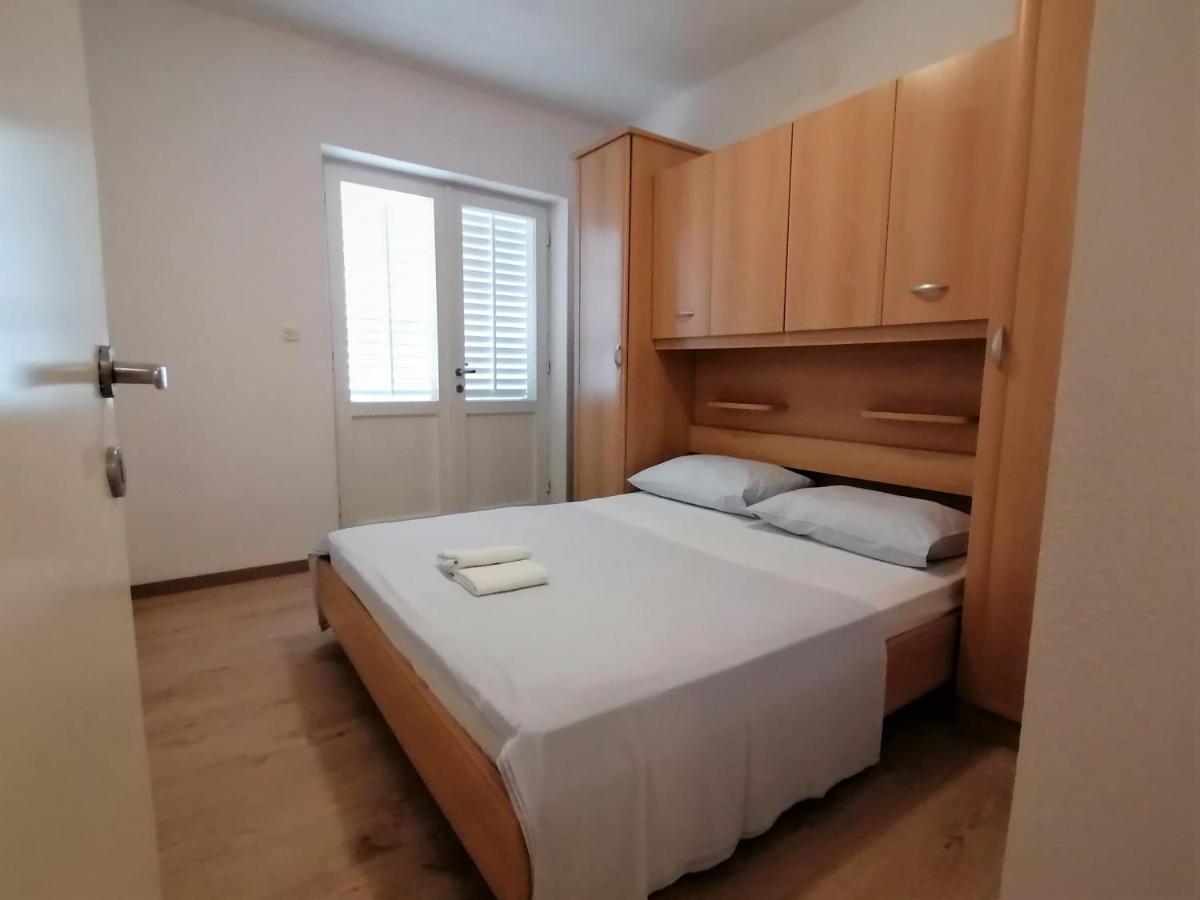 Beach Apartments Mika 로크바 로고즈니차 외부 사진