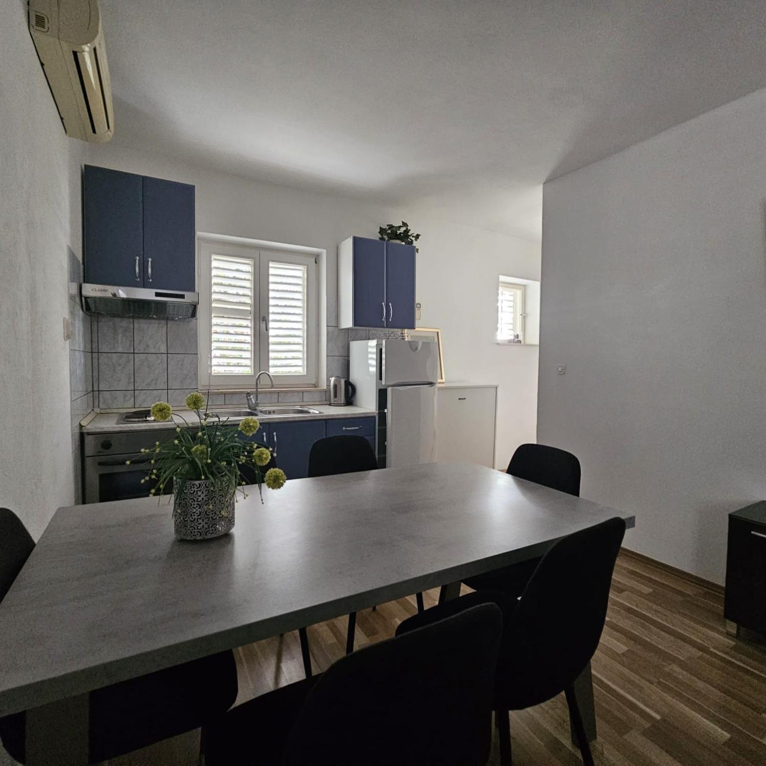 Beach Apartments Mika 로크바 로고즈니차 외부 사진