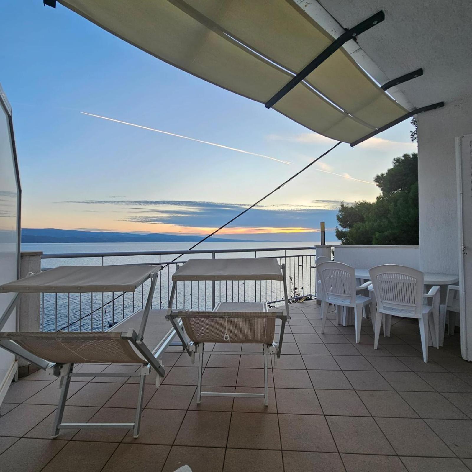 Beach Apartments Mika 로크바 로고즈니차 외부 사진